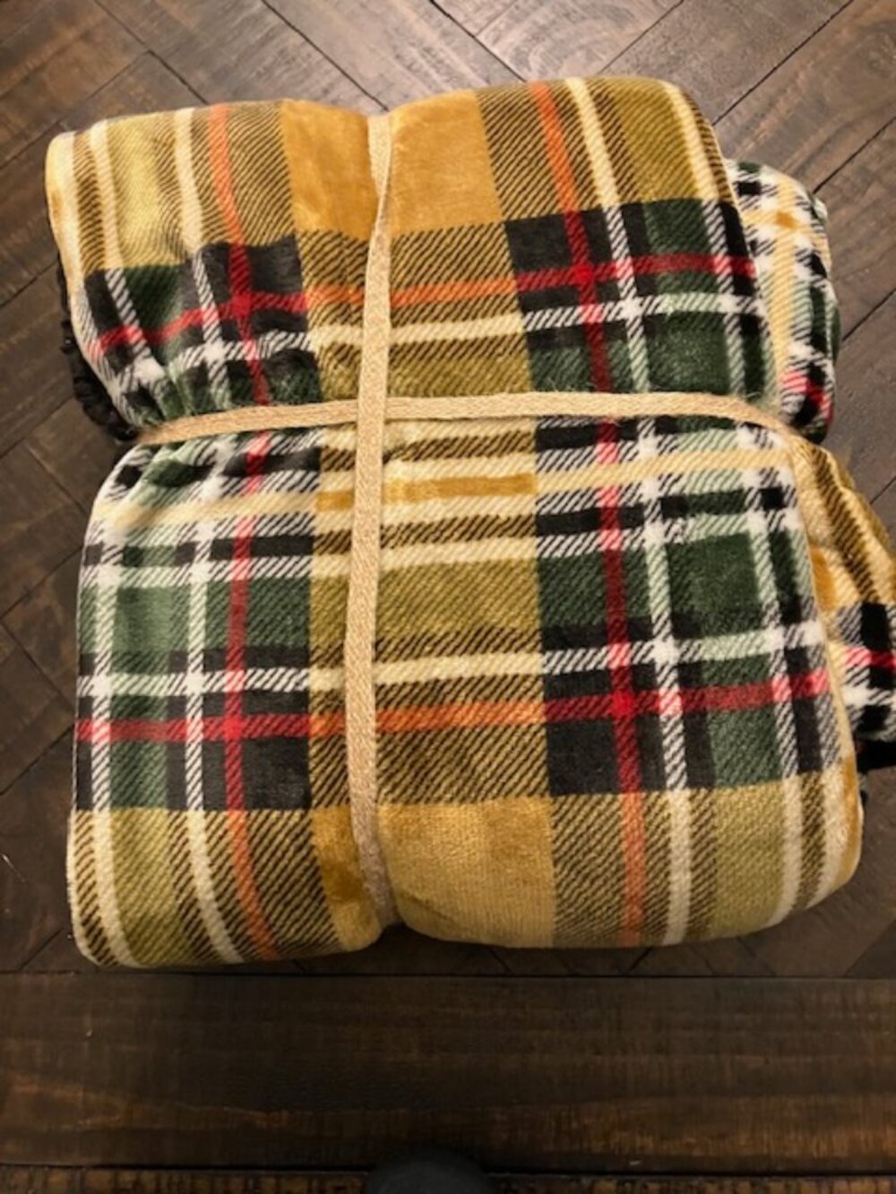 Throw Blanket - Super Soft - Picture 2 of 4
